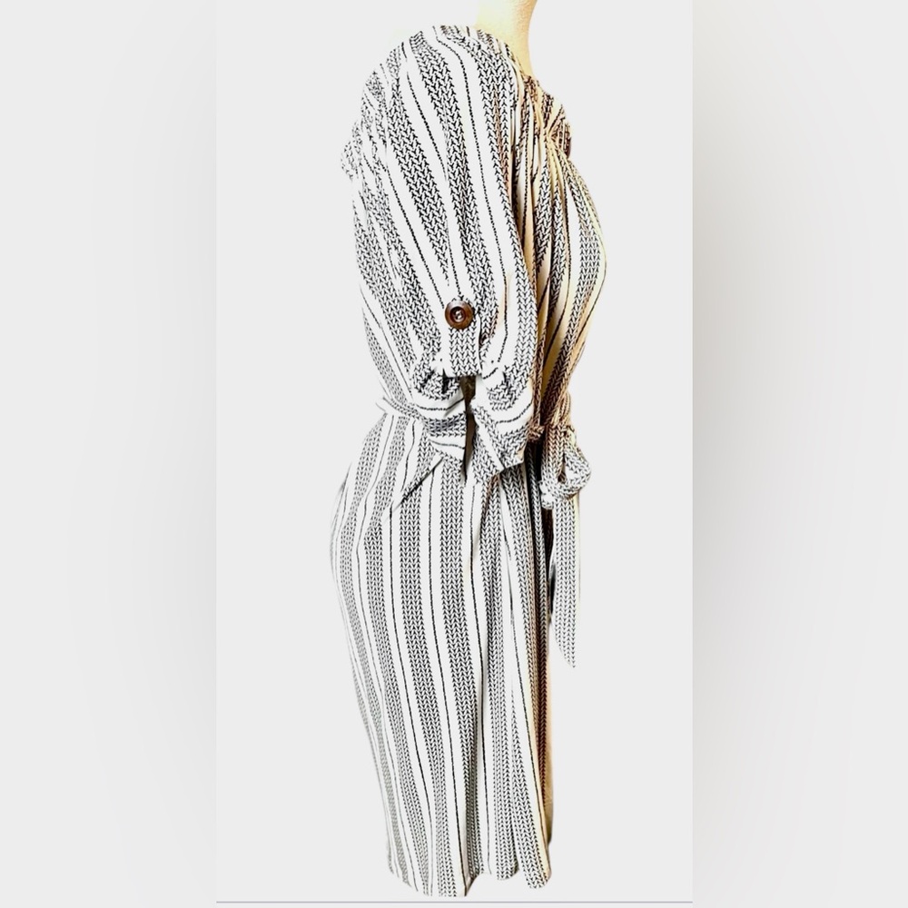J for Justify Black and White Cold Shoulder Midi Dress with waist tie Belt - Picture 4 of 7